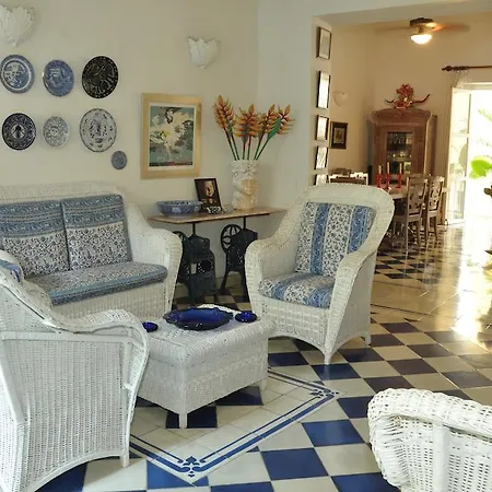 Casa Mantilla 3-37
