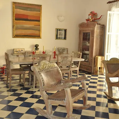 Casa Mantilla 3-37