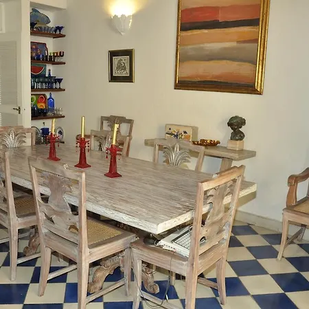 Casa Mantilla 3-37